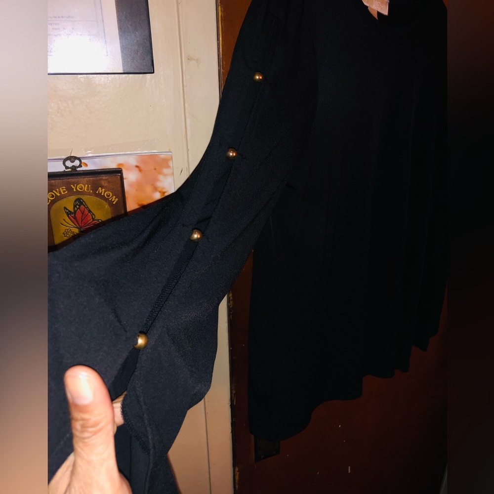 Fancy blouse - Picture 3 of 3